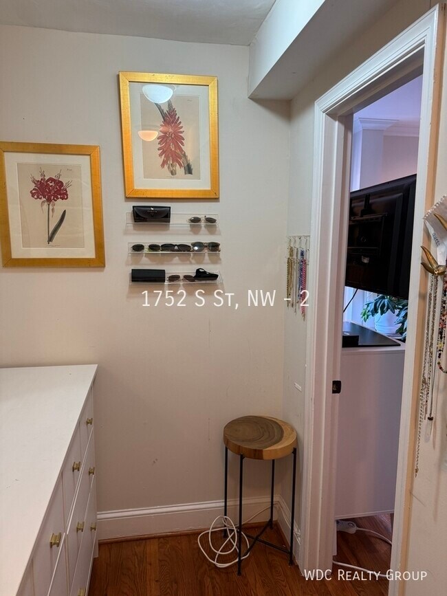 Building Photo - 1752 S St NW