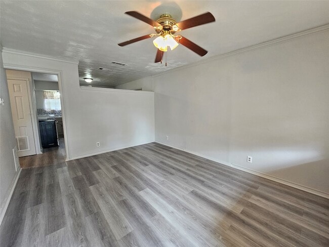 Building Photo - 119 Palm Oak Dr