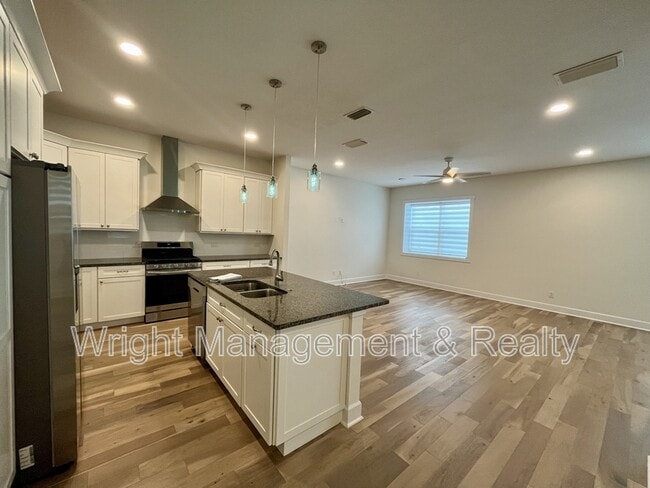 Building Photo - 821 Oak Bend Ln