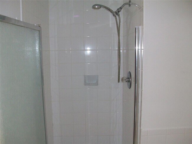 Building Photo - 511 Coconut Palm Way