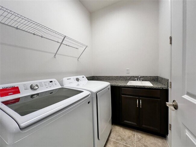 Building Photo - 13321 Camborne Pl