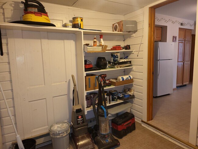 Building Photo - 139 N Seton Ave