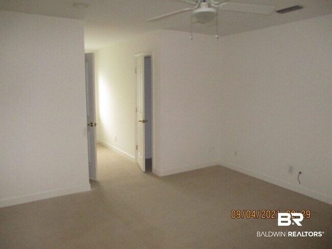 Building Photo - 9153 Parliament Cir