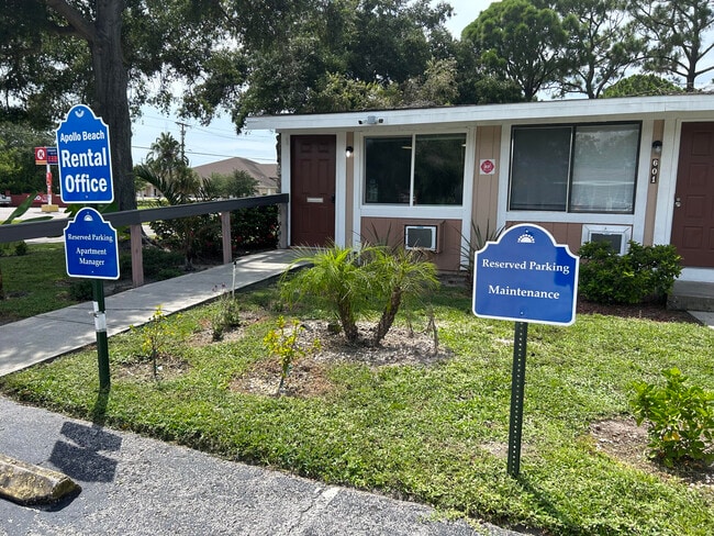 Leasing Office - Apollo Beach Villa