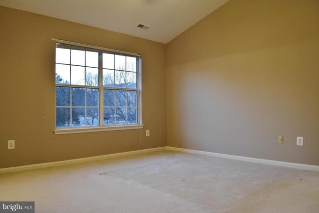 Building Photo - 6702 Tranquil Way