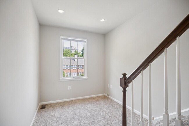 Building Photo - 5400 Wissahickon Ave