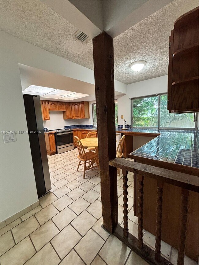 Building Photo - 1668 N Goldeneye Ln