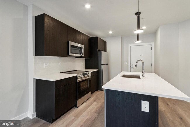 Building Photo - 3449 Scotts Ln