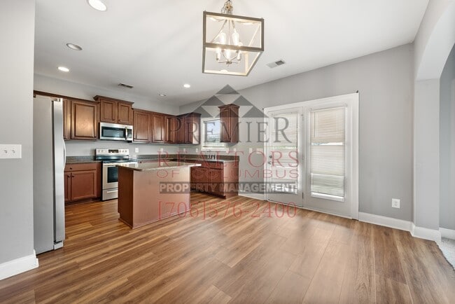Building Photo - 158 Lee Rd 2137
