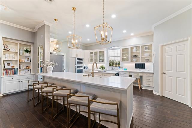 Building Photo - 3312 Westover Dr