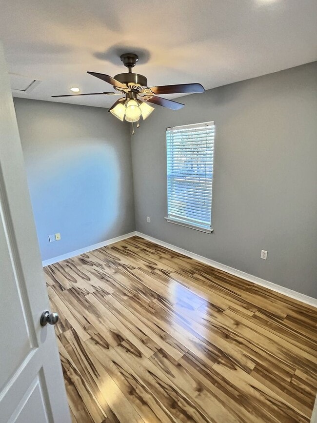 Building Photo - Ocean Springs home in the Waterford Village Subdivision!