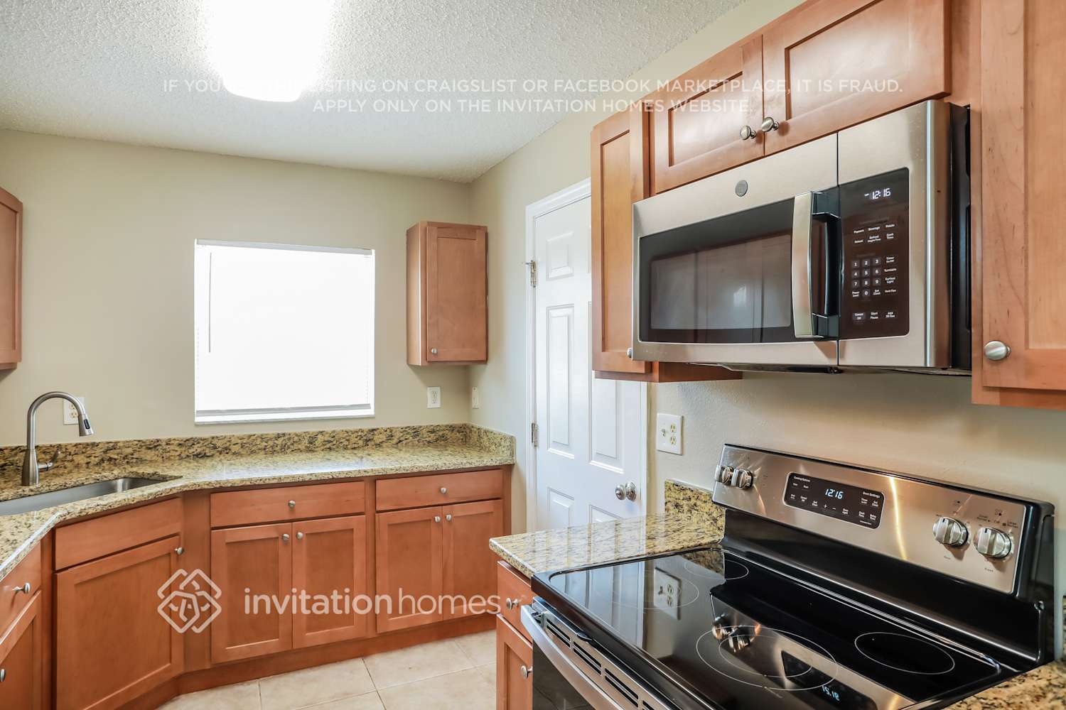 Building Photo - 285 W Jayce Wy