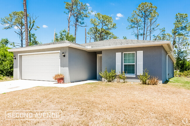 Building Photo - 8206 Latour Ave