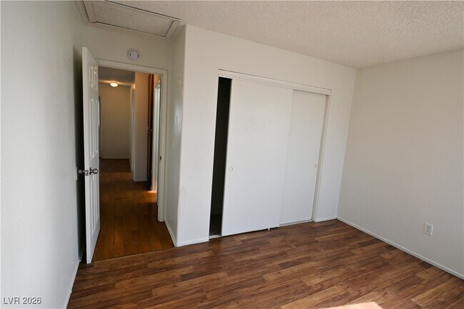 Building Photo - 1512 Chapel Cove Ct