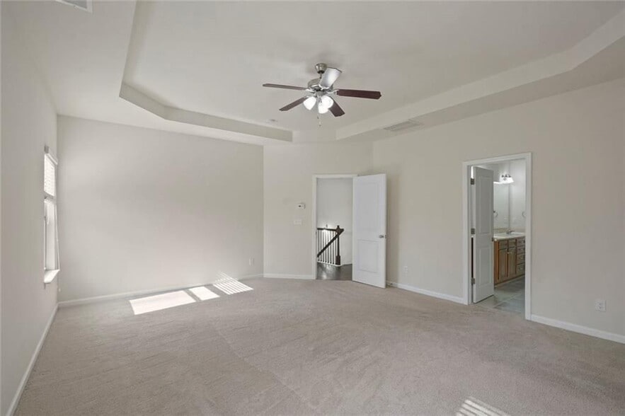 Building Photo - 2680 Ogden Trl