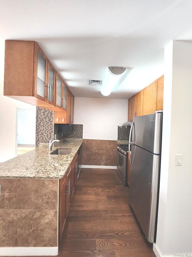 Building Photo - 40-26 College Point Blvd