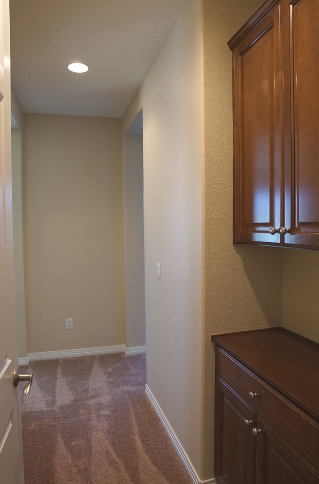 Building Photo - 35579 Domani Dr