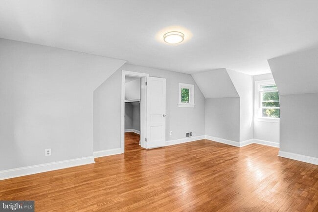 Building Photo - 8230 Gregory Dr