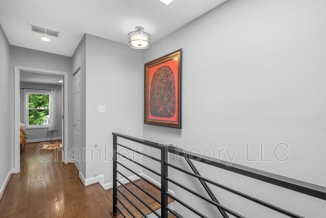 Building Photo - 1275 Oates St NE