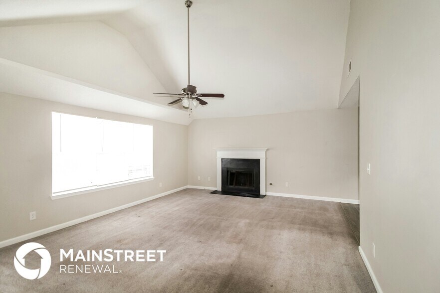 Building Photo - 4240 Ward Bluff Dr