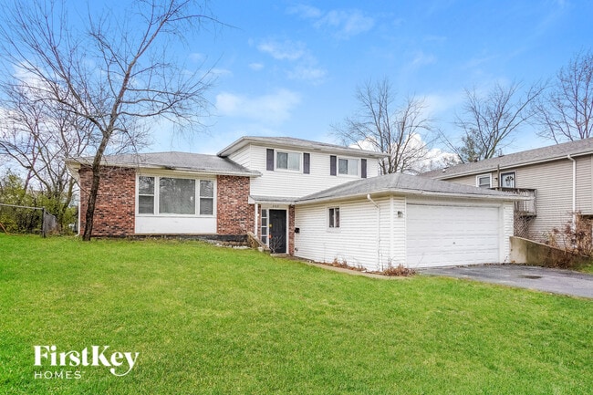 Building Photo - 660 Sullivan Ln