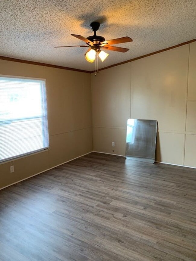 Building Photo - 3BD/2B Mobile Home in Clyatville, GA