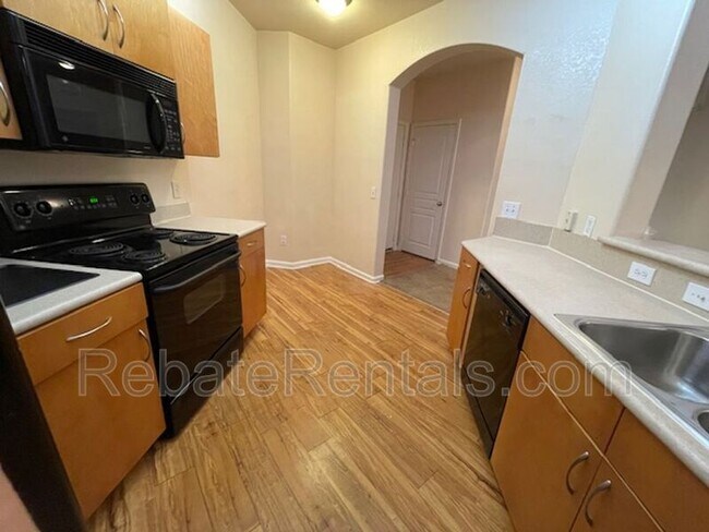 Building Photo - 8290 Gate Pkwy W