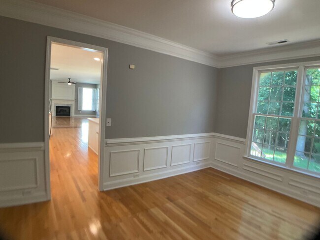 Building Photo - Absolutely Stunning Rare Rental in Hope Va...