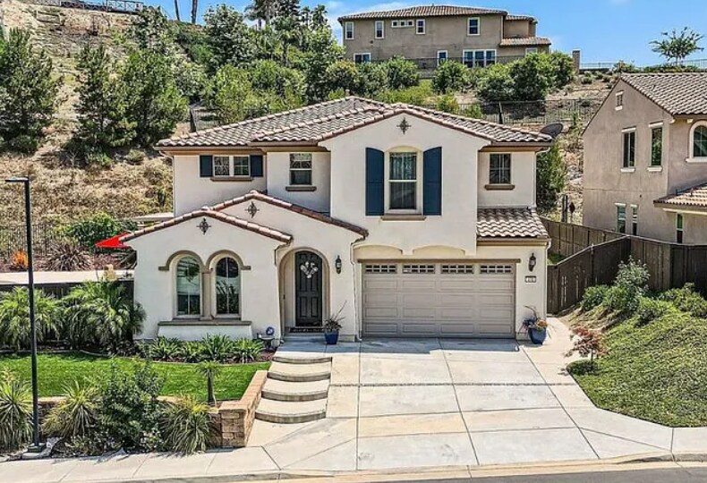 Building Photo - 431 Machado Way