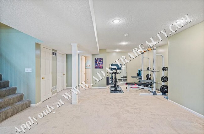 Building Photo - 4904 157th St