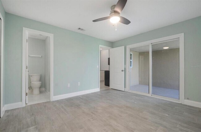 Building Photo - 1184 Woodman Way