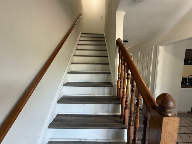 Building Photo - 1118 Hillock Crossing