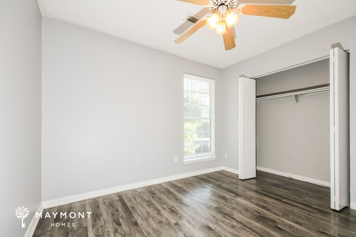 Building Photo - 105 White Pine Ct