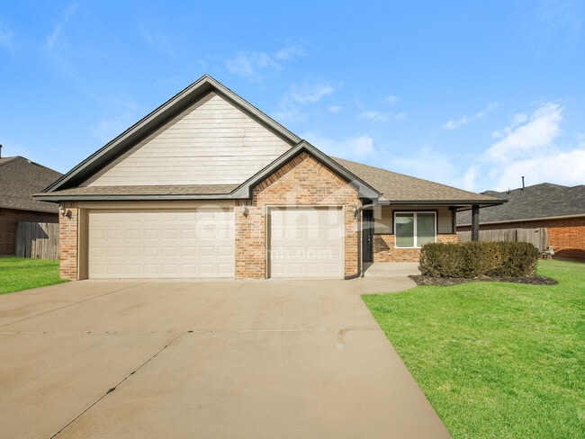 Building Photo - 11217 NW 102nd St