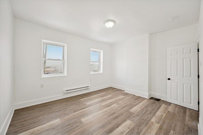 Building Photo - 2 Bedroom Home in Germantown