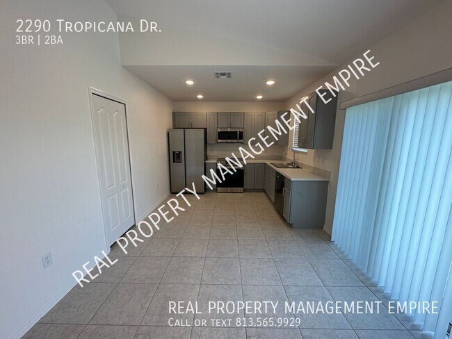 Building Photo - 2290 Tropicana Dr