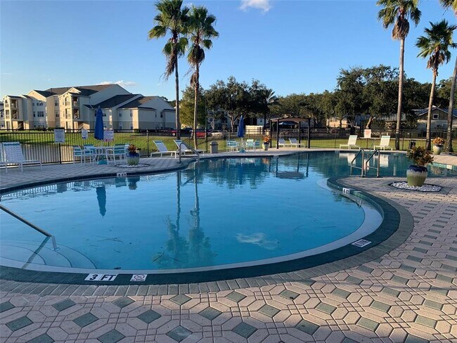 Building Photo - 4105 Tropical Isle Blvd
