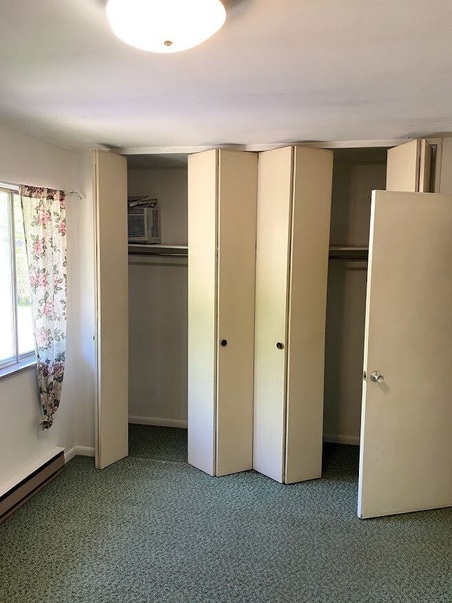 Building Photo - 126 Church St.