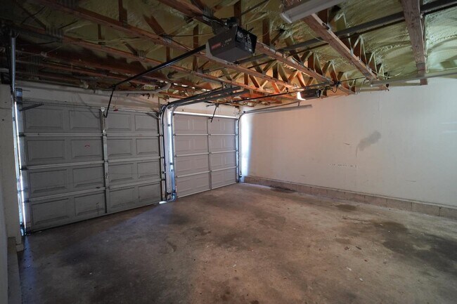 Building Photo - 1303 Airport Dr
