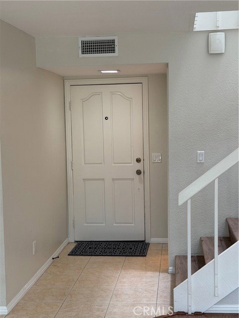 Building Photo - 901 Hyde Ct