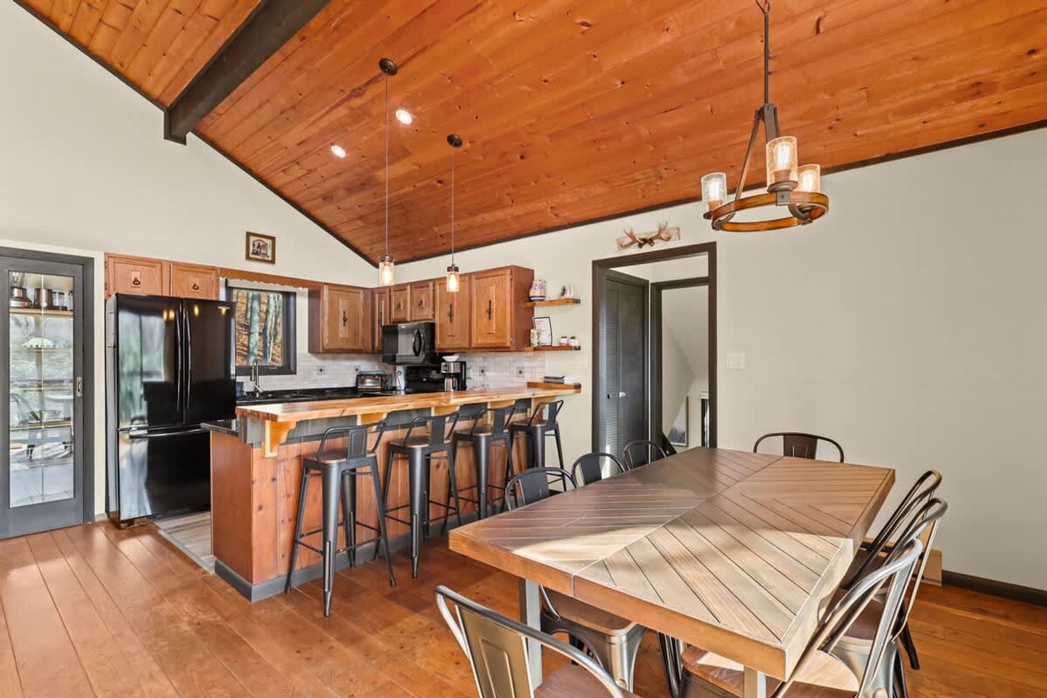 Building Photo - 122 Lower Grouse Ridge Rd