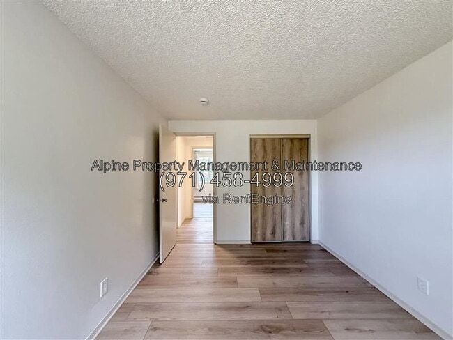 Building Photo - 6457 SW 192nd Ave