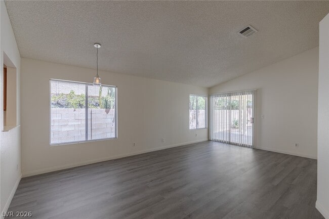 Building Photo - 2803 Mirage Rd