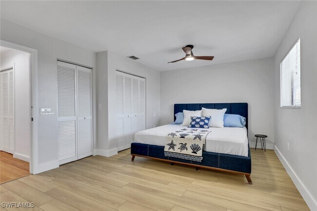 Building Photo - 1282 Belaire Ct