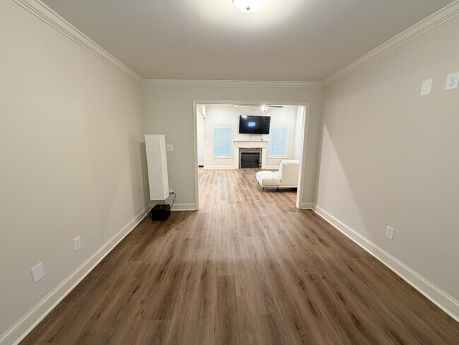 Building Photo - 109 Mink Wy