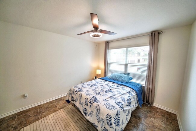 Building Photo - Charming 3-Bedroom Home in Meadows of Copp...