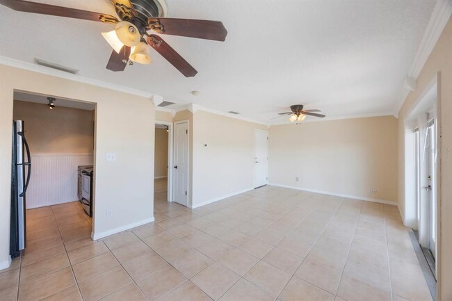 Building Photo - 5092 Beach Dr SE