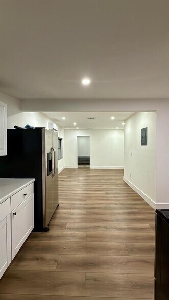 Building Photo - 712 Nottingham Blvd