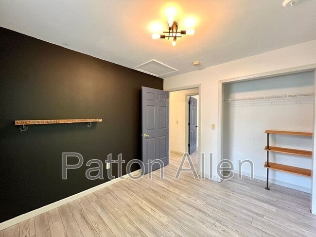 Building Photo - 130 Warren Haynes Dr