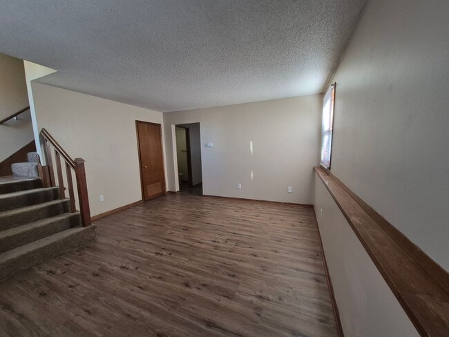 Building Photo - 1761-1763 E Lacona Avenue